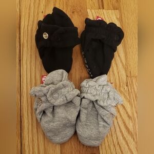 Zutano cotton booties